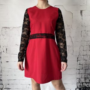 Robe dentelle - Rouge et noire